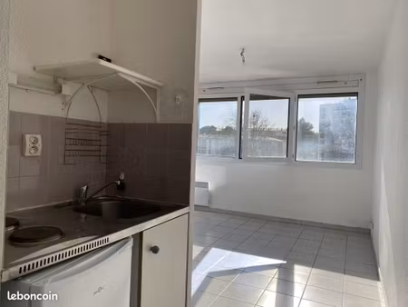 studio 1 pièce 19 m²