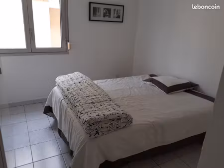 location appartement t2 vide st-raphael