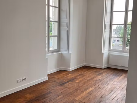 appartement t3 refait à neuf