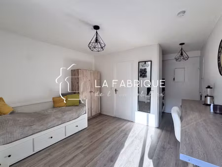 studio 1 pièce 18 m²