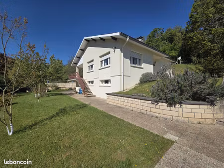 maison 6 pièces 146 m²