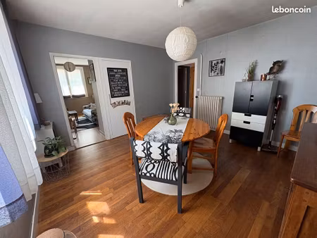 appartement 3 pièces 56 m²