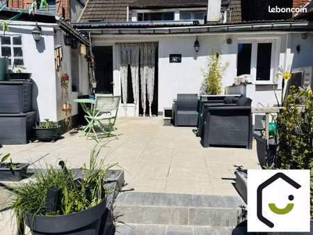 propriété 5 pièces 100 m²
