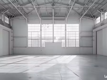 recherche hangar local pro