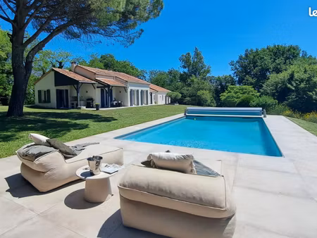 magnifique villa avec vue panoramique sur villeneuve-sur-lot – bien plus qu’une maison  un
