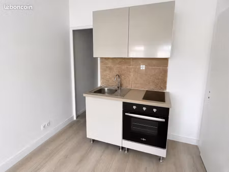 studio 32 m² saint-quentin