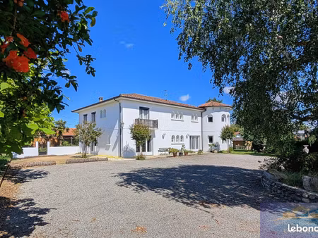 propriété 13 pièces 469 m²