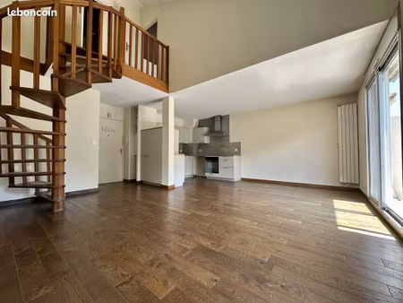 duplex 2 pièces 49 m²