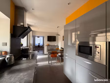maison de ville 4 pièces 115 m²