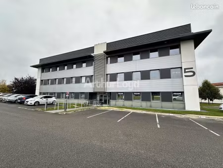 bureaux 356 m²
