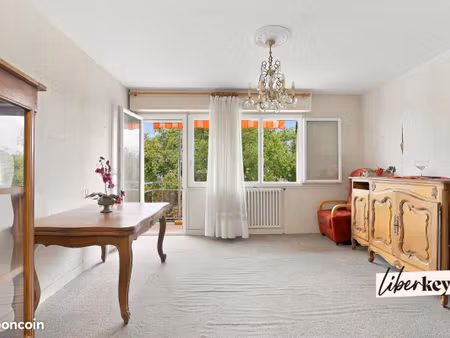 appartement 3 pièces 63 m²