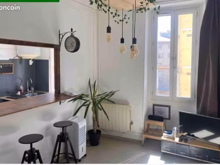à vendre – t2 rénové – secteur jules guesde – marseille