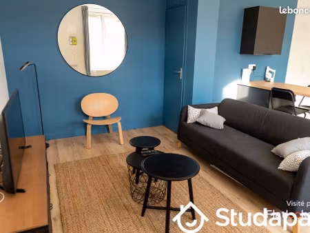 chambre 1 pièce 10 m²
