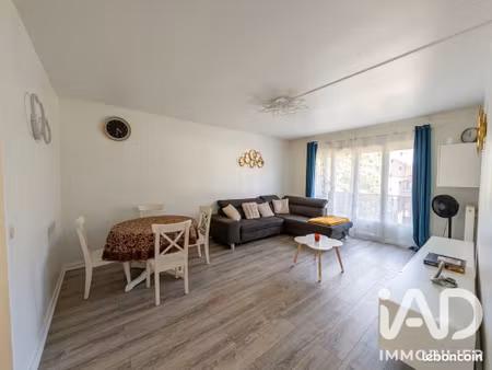 appartement 4 pièces 77 m²