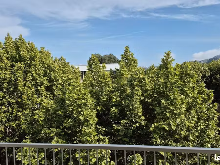 louer – superbe t3/4 meublé avec balcon
