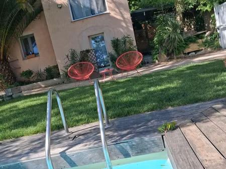 t2 duplex en campagne aixoise  clim grande piscinece