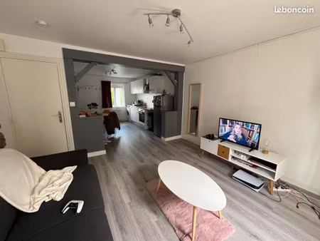 t2 duplex 44m2 meublé