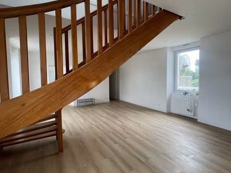 appartement/maison de ville à louer