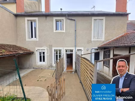 immeuble 6 pièces 143 m²