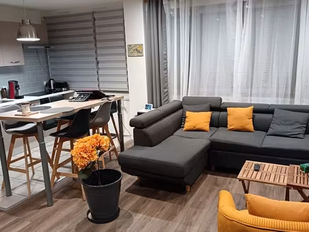 plein centre aix les bains  rénové  47m²  2 pièces