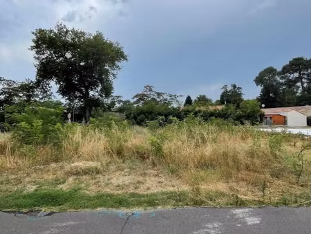 terrain 856 m² balizac