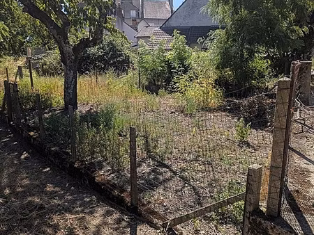 opportuniteé à vierzon: terrain clôt de 134 m²