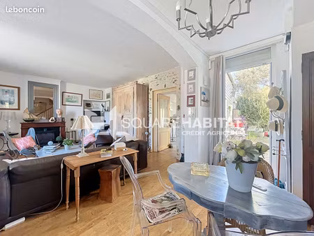 maison 7 pièces 165 m²