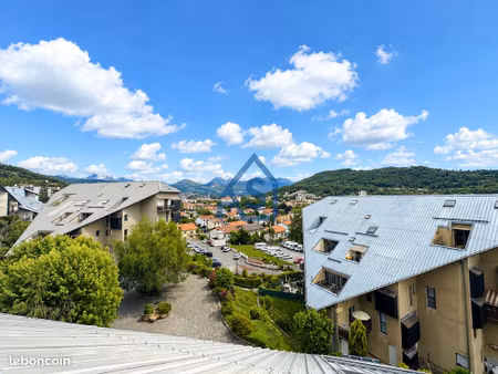 triplex 5 pièces 104 m²