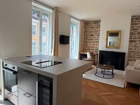 superbe t2 de standing 60 m² – masséna / lyon 6 – entièrement rénové