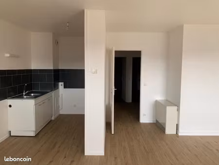 appartement 5 pièces 103 m²