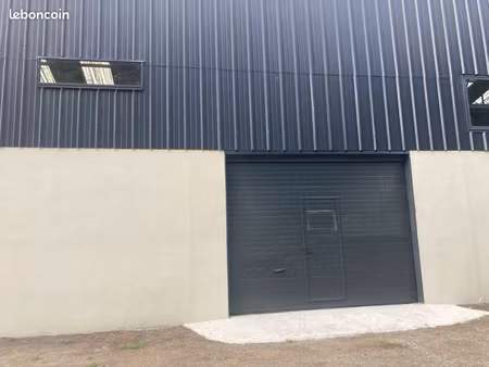 location hangar pontrieux