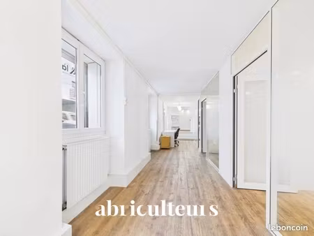 espace commercial - bureaux de 64 m2 à reze