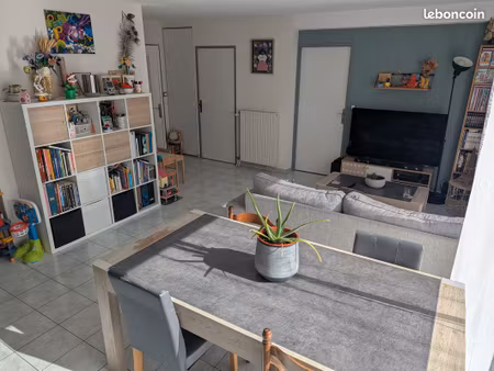 appartement . le rheu . 82m²
