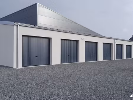 location box/garage
