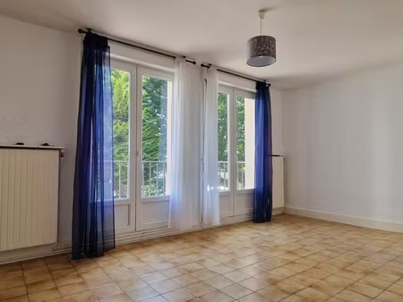 appartement 3 pièces 56 m²