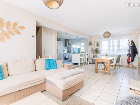 maison 5 pièces 85 m²