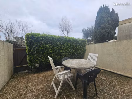 studio 1 pièce 19 m²