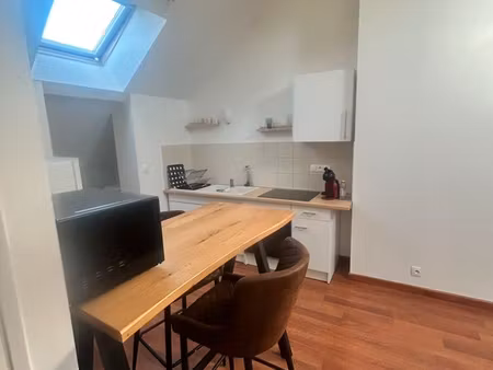 auxerre type 2 a loué meublé