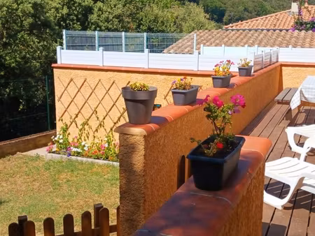 villa 4 faces t5 piscine et logement indépendant