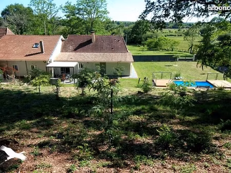 ferme 6 pièces 188 m²