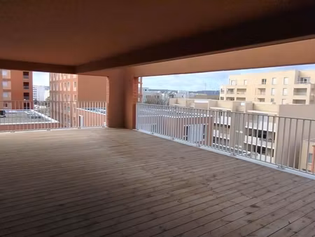 appartement 4 pièces 96 m²