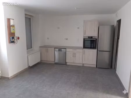 maison-110m2-3 chambres-nomain-a louer