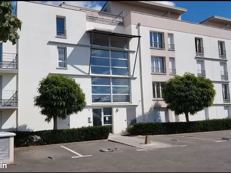 studio meublé proche centre-ville avec parking