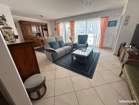 appartement 5 pièces 105 m²