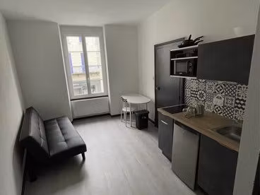 appartement f1 boulevard de courtais