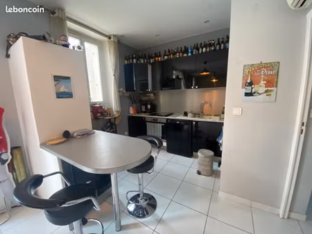 appartement 3 pièces 54 m²