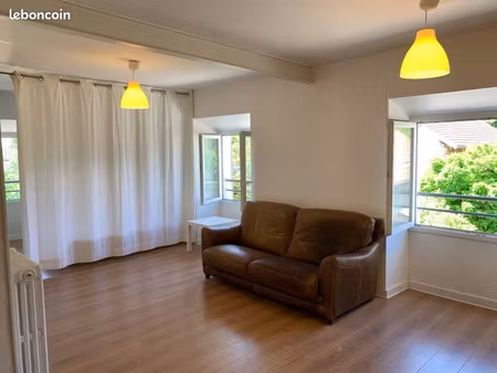 rare appartement à champagnier