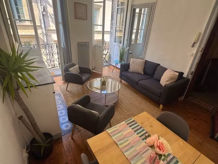 t2 meublé 40m2 - hypercentre bordeaux - excellent état