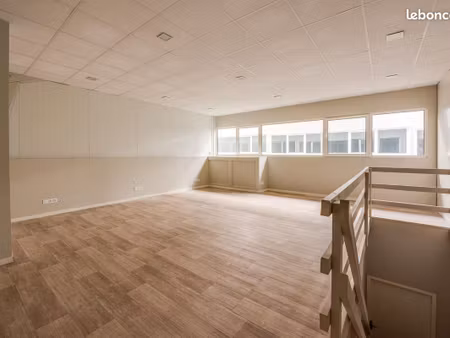 ◊ bureau neuf 44m² climatisé — 590/mois ht — cœur de biarritz ◊
