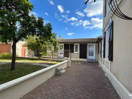 maison de ville 5 pièces 90 m²